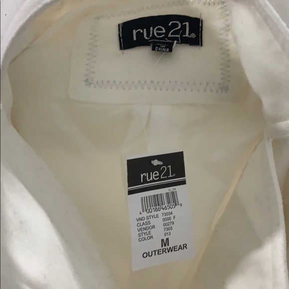 White Blazer Rue21 Women’s Medium - Picture 3 of 3